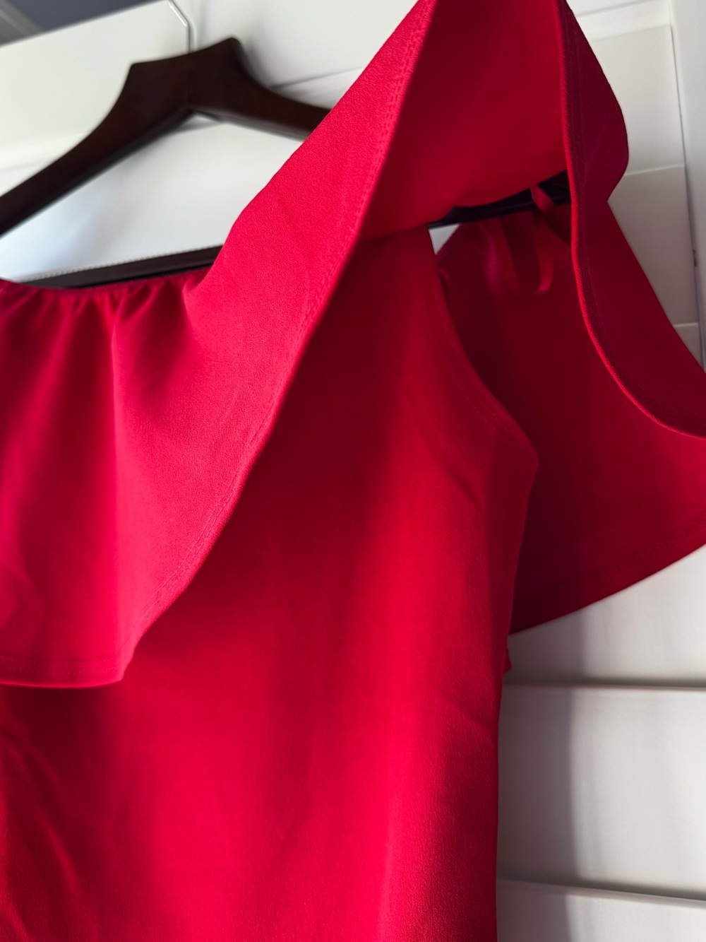 Off-Shoulder Red Ruffle Bodysuit - Picture 3 of 6